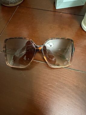 Oversized Tortoiseshell Square Sunglasses - Brown